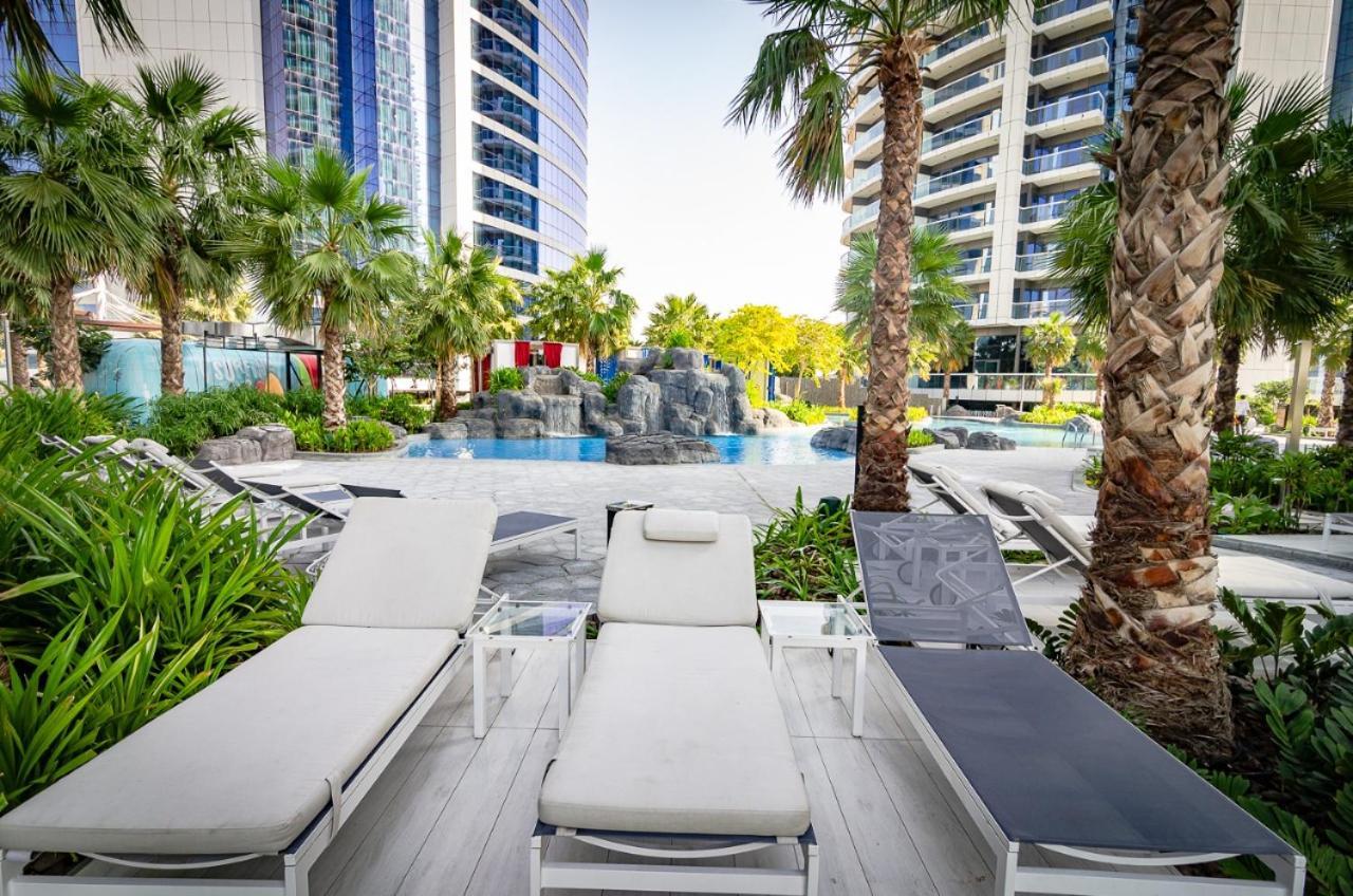 Royal Club By Rvhr, Paramount Tower B, Business Bay Dubai Exterior foto
